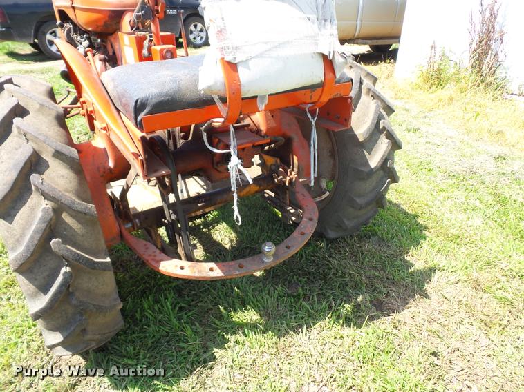 image for item DH9008 Allis Chalmers B tractor