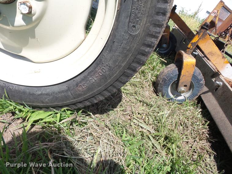 image for item DH9008 Allis Chalmers B tractor