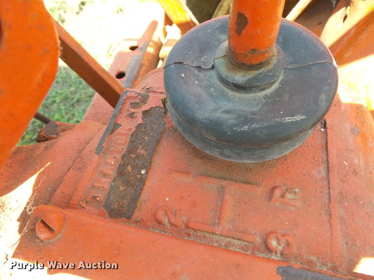image for item DH9009 Allis Chalmers B tractor