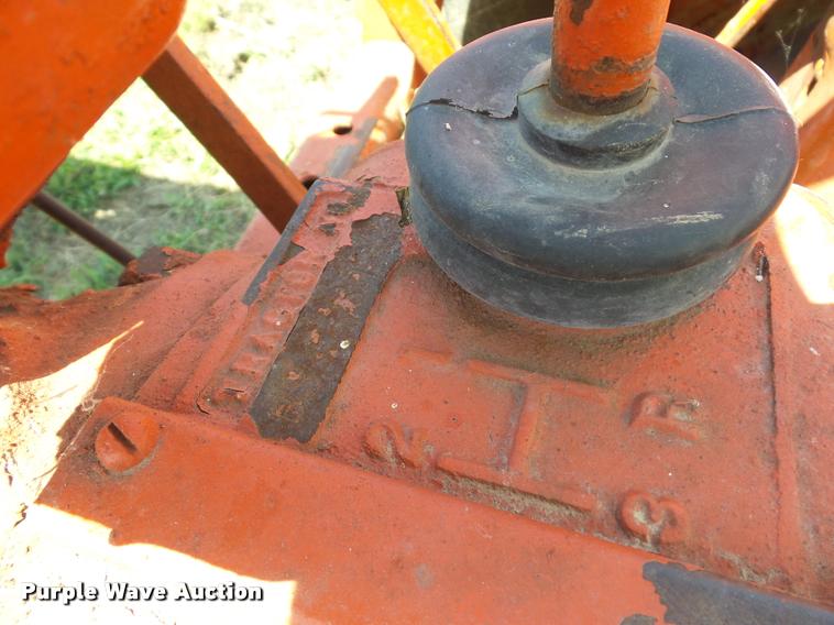 image for item DH9009 Allis Chalmers B tractor