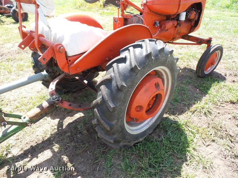 image for item DH9009 Allis Chalmers B tractor