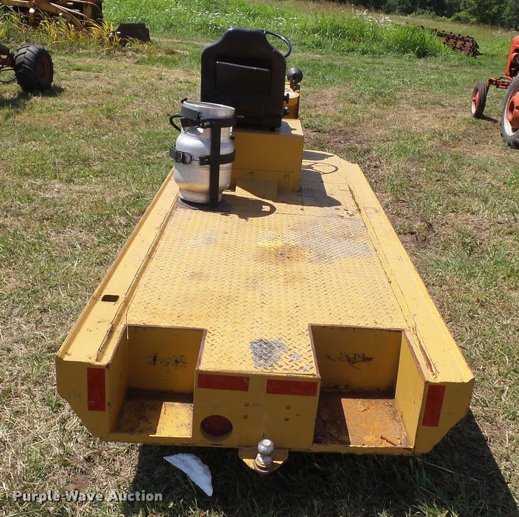 image for item DH9010 United Tractor 2500B4XLW utility vehicle