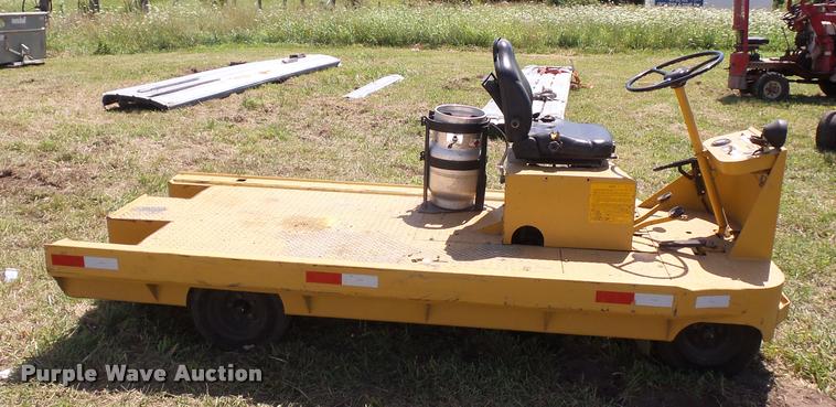 image for item DH9010 United Tractor 2500B4XLW utility vehicle