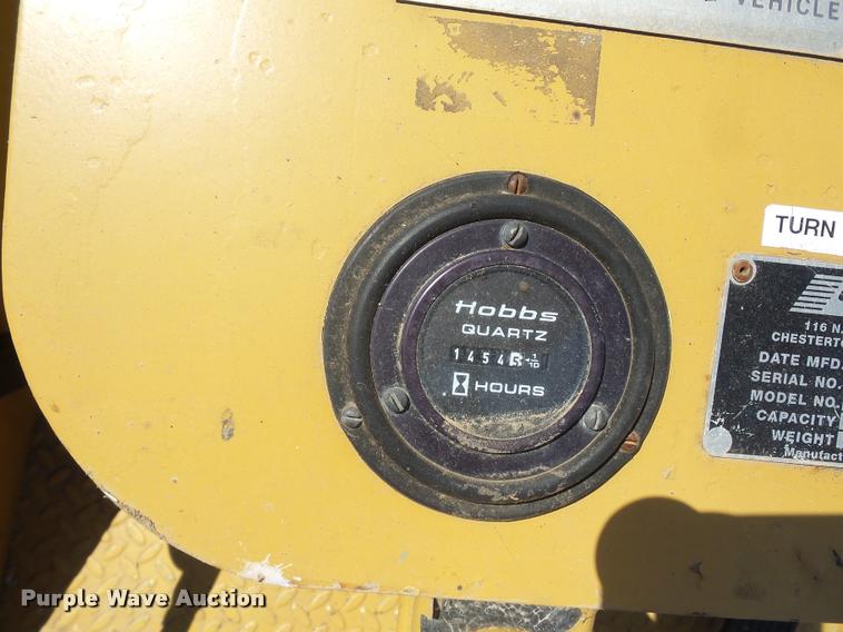 image for item DH9010 United Tractor 2500B4XLW utility vehicle