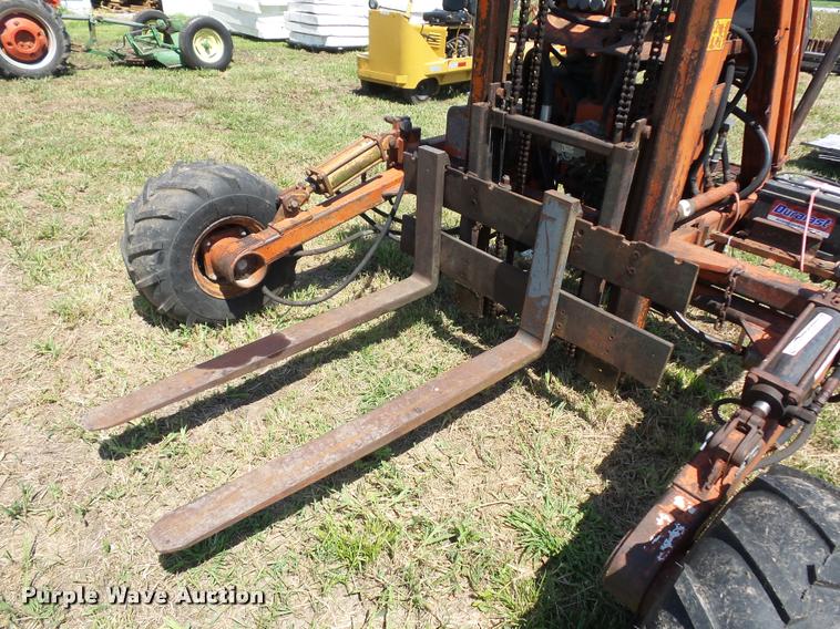 image for item DH9011 Spyder forklift