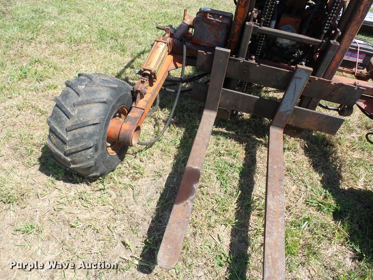 image for item DH9011 Spyder forklift