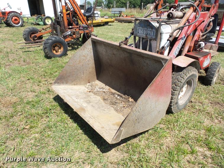 image for item DH9012 Dimco Big Dipper compact wheel loader