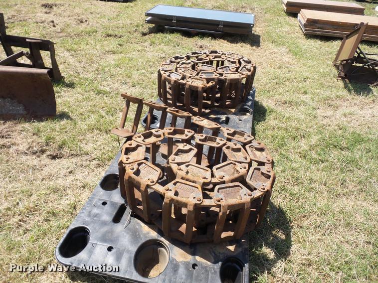 image for item DH9018 Grouser skid steer tracks