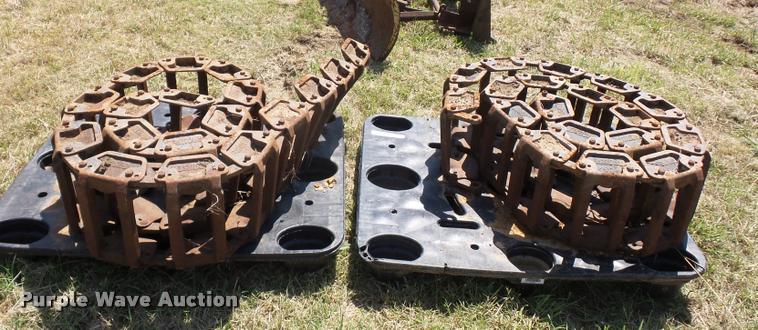 image for item DH9018 Grouser skid steer tracks