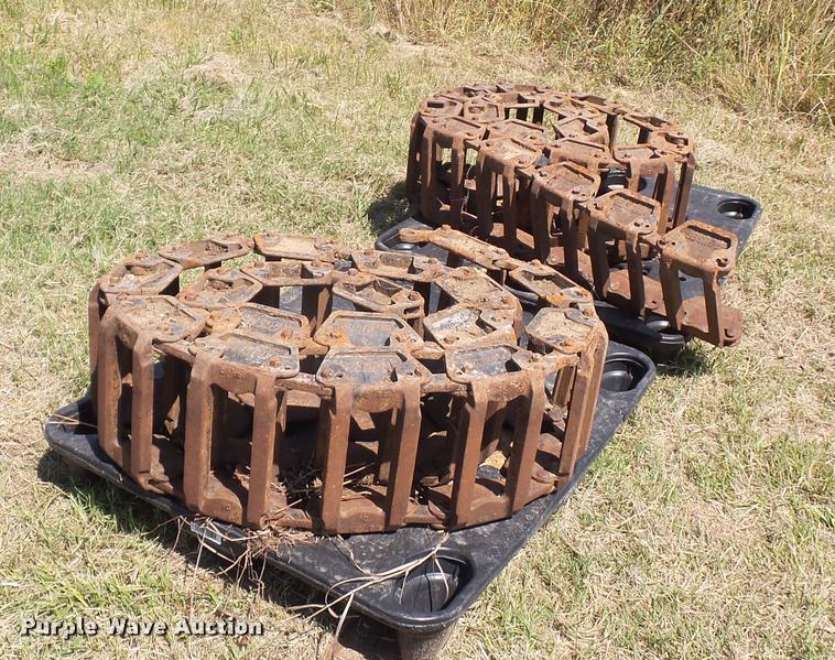 image for item DH9018 Grouser skid steer tracks