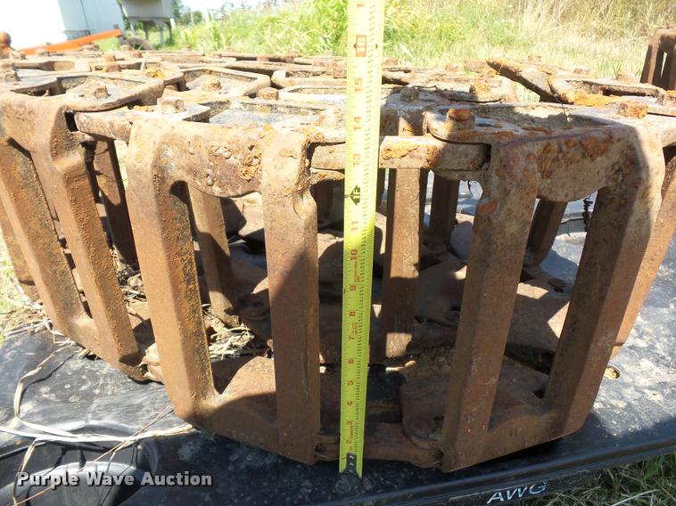 image for item DH9018 Grouser skid steer tracks