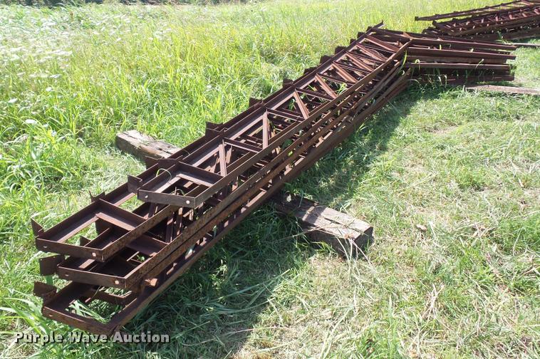 image for item DH9029 (10) steel trusses