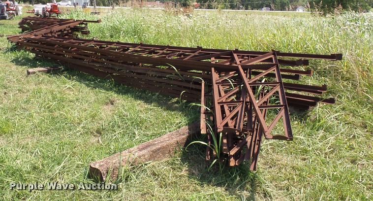 image for item DH9029 (10) steel trusses