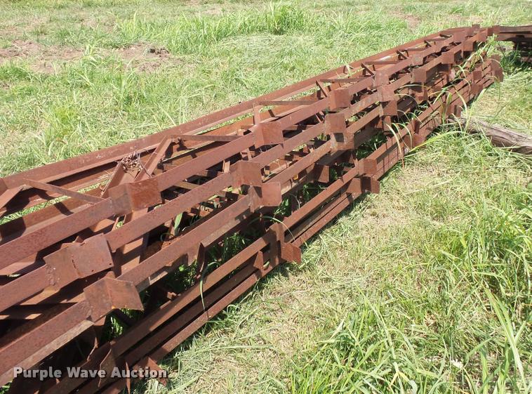 image for item DH9029 (10) steel trusses