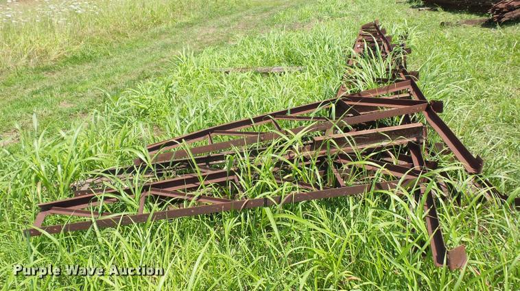 image for item DH9031 (5) steel trusses