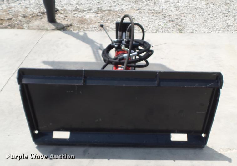 image for item DH9341 2016 Shaver SL2024-S skid steer log splitter