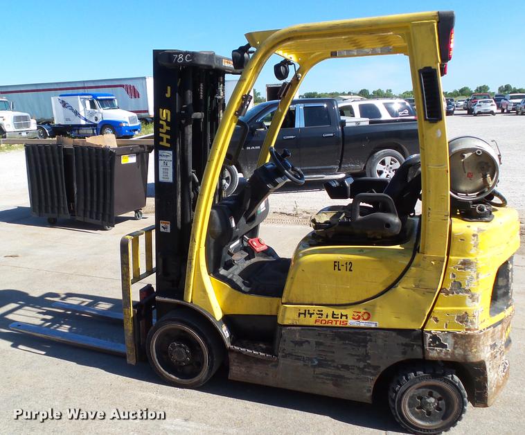 image for item DH9347 Hyster S50FT forklift