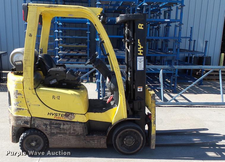 image for item DH9347 Hyster S50FT forklift
