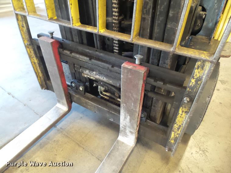 image for item DH9348 Hyster S50FT forklift