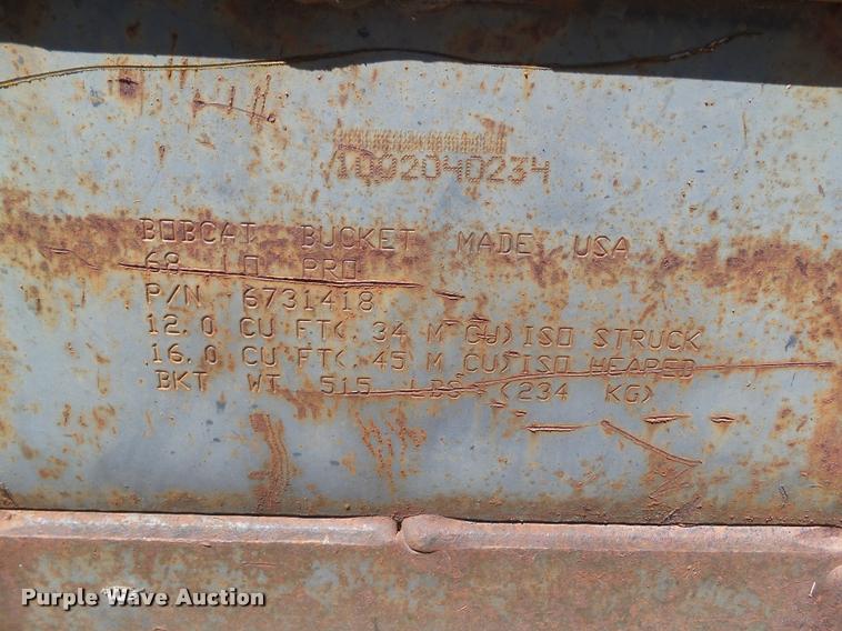 image for item DH9351 Bobcat low profile bucket