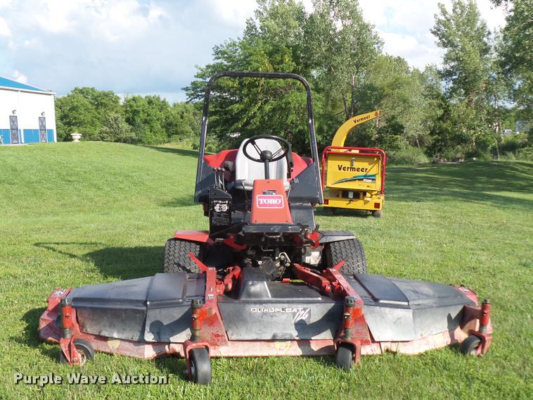 image for item DJ9595 Toro Groundsmaster 455D riding lawn mower