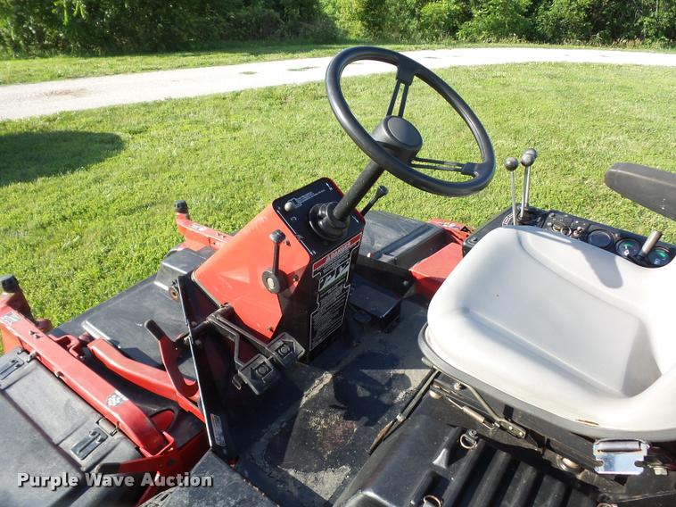 image for item DJ9595 Toro Groundsmaster 455D riding lawn mower