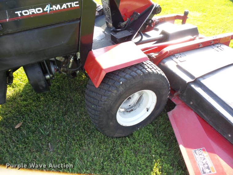 image for item DJ9595 Toro Groundsmaster 455D riding lawn mower
