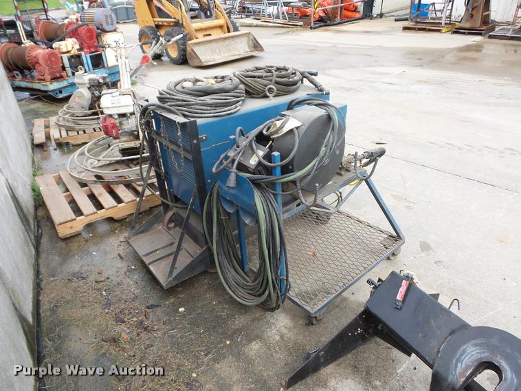 image for item DJ9612 Miller CP250TS welder