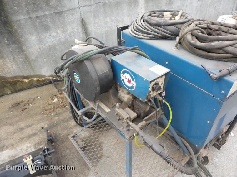 image for item DJ9612 Miller CP250TS welder