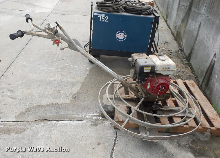 image for item DJ9613 Stone CF464 power trowel