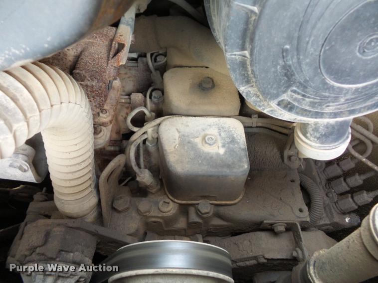 image for item DJ9614 2004 Case 90XT skid steer