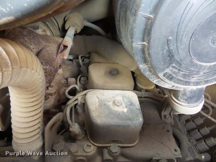 image for item DJ9614 2004 Case 90XT skid steer