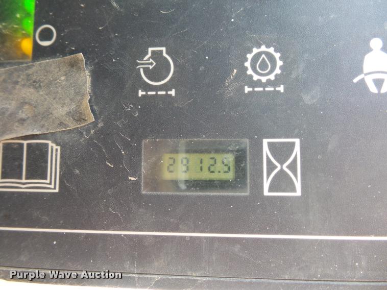 image for item DJ9614 2004 Case 90XT skid steer