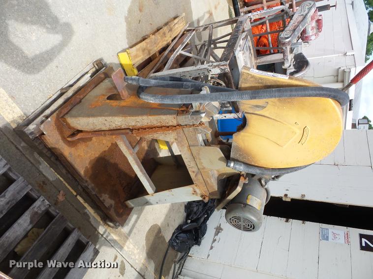 image for item DJ9616 Everett chop saw