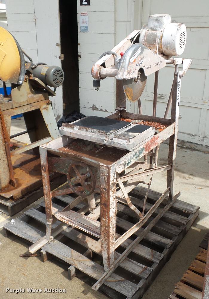 image for item DJ9617 Clipper SM-319 Supermatic concrete block saw