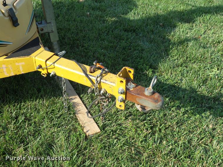 image for item DJ9622 Vermeer BC600XL chipper