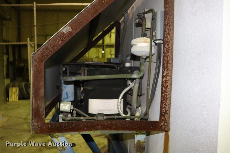 image for item DK9578 Shop built refrigerated trailer