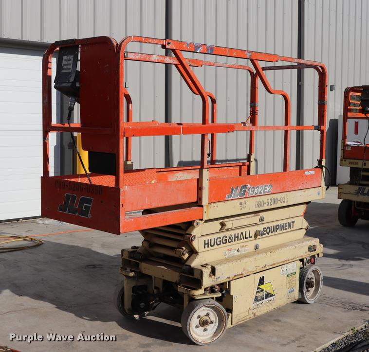 image for item DK9580 JLG 1932E2 scissor lift