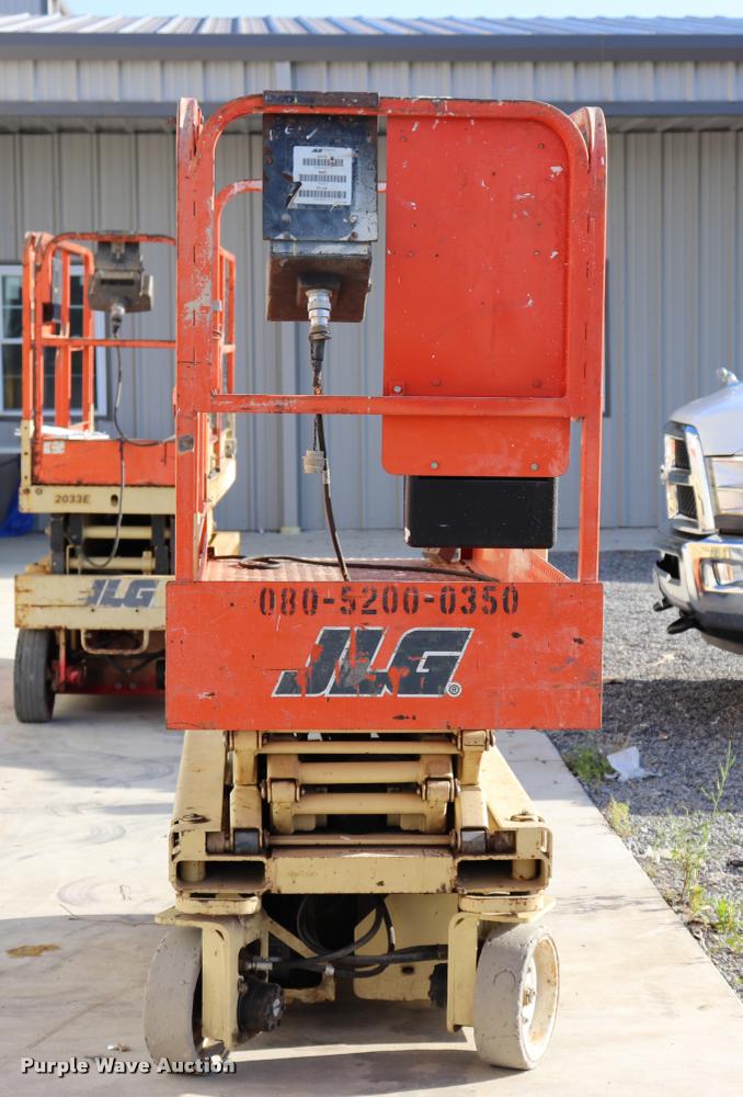 image for item DK9580 JLG 1932E2 scissor lift