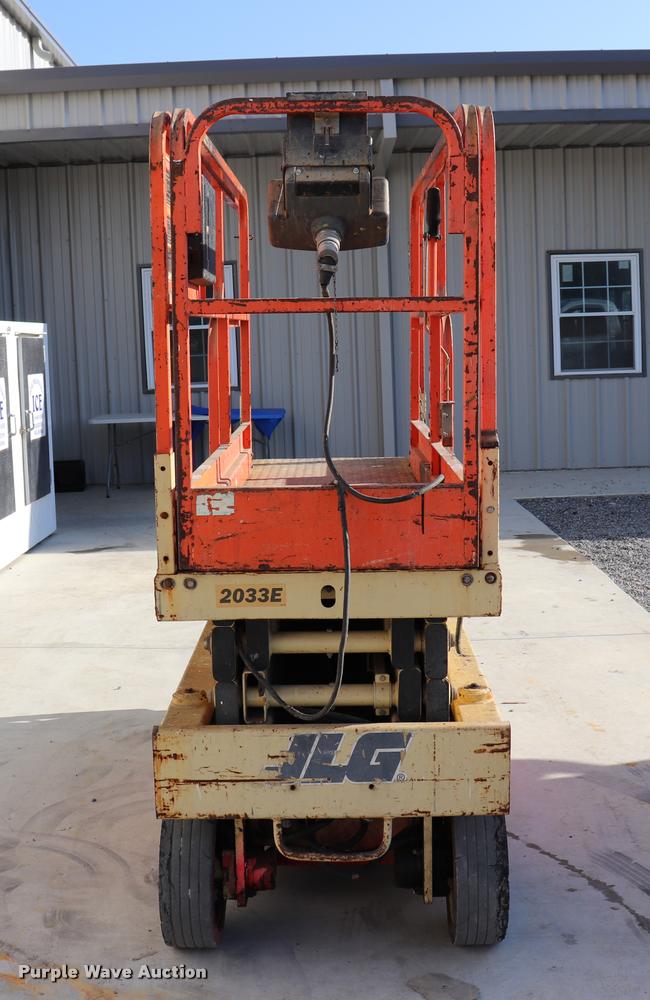 image for item DK9581 JLG 2033E scissor lift