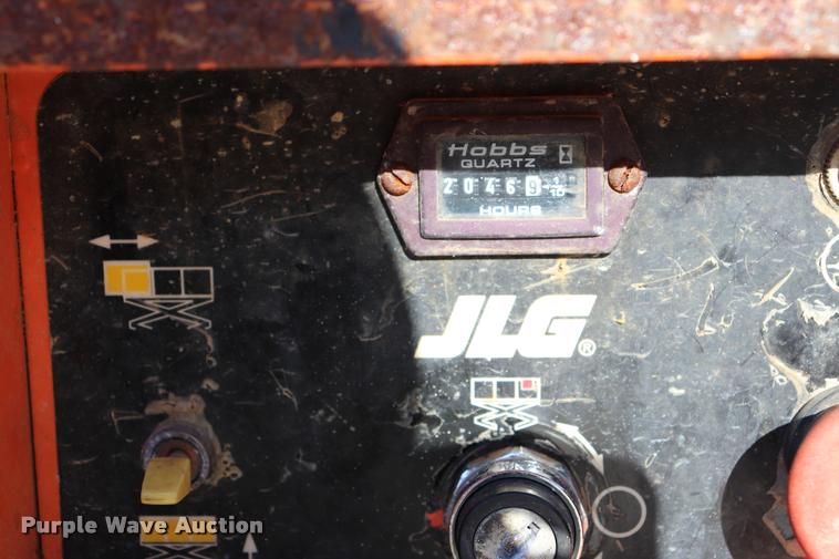 image for item DK9581 JLG 2033E scissor lift