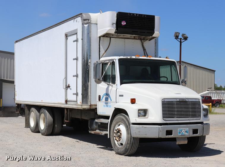 image for item DK9583 2002 Freightliner FL80 refrigerated truck