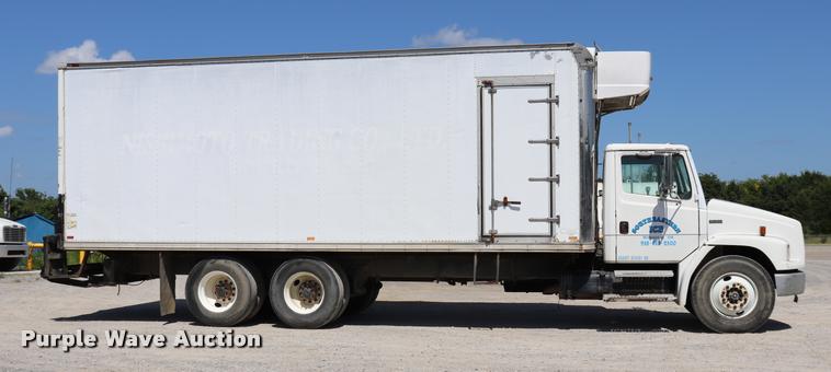 image for item DK9583 2002 Freightliner FL80 refrigerated truck