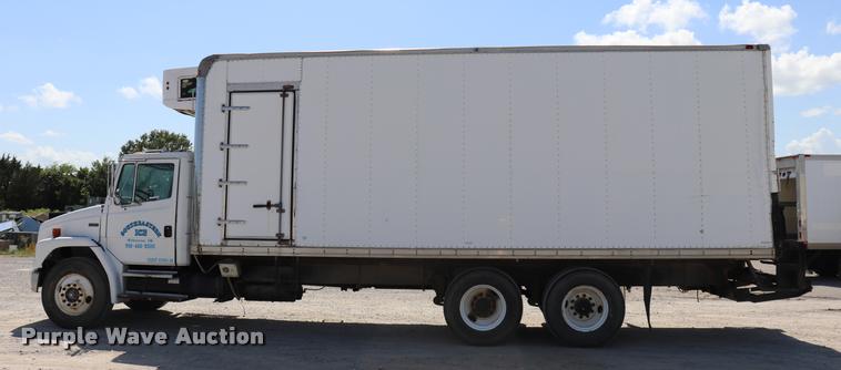 image for item DK9583 2002 Freightliner FL80 refrigerated truck