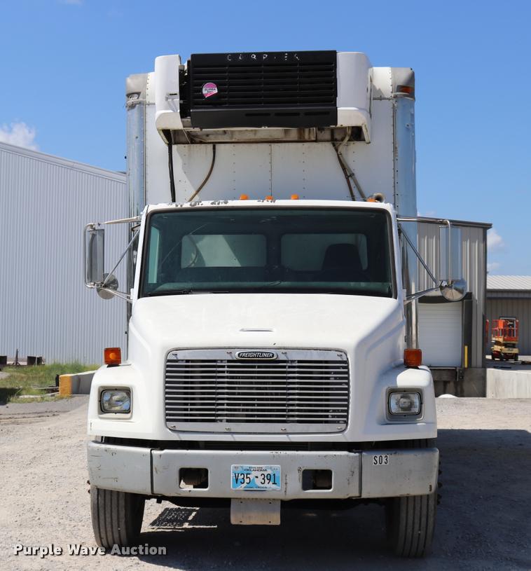 image for item DK9583 2002 Freightliner FL80 refrigerated truck
