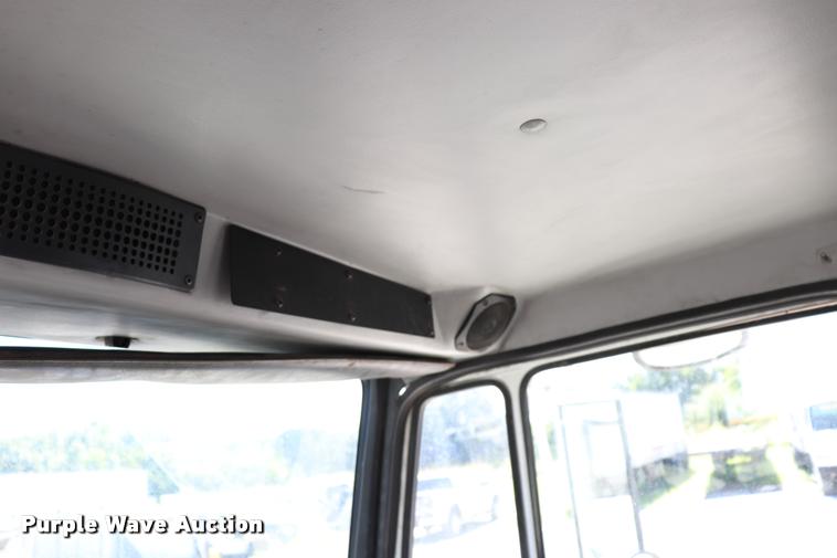 image for item DK9583 2002 Freightliner FL80 refrigerated truck