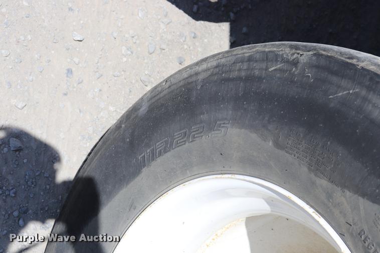 image for item DK9583 2002 Freightliner FL80 refrigerated truck