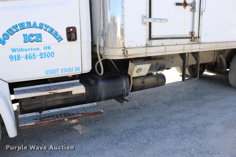 image for item DK9583 2002 Freightliner FL80 refrigerated truck