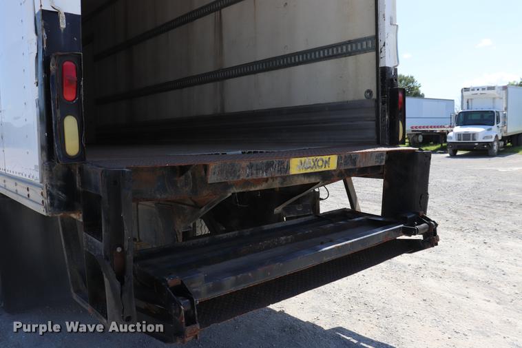 image for item DK9583 2002 Freightliner FL80 refrigerated truck