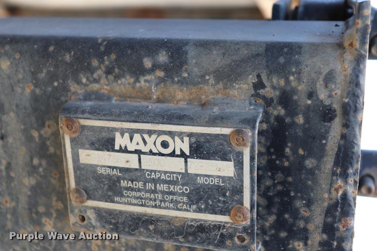 image for item DK9583 2002 Freightliner FL80 refrigerated truck